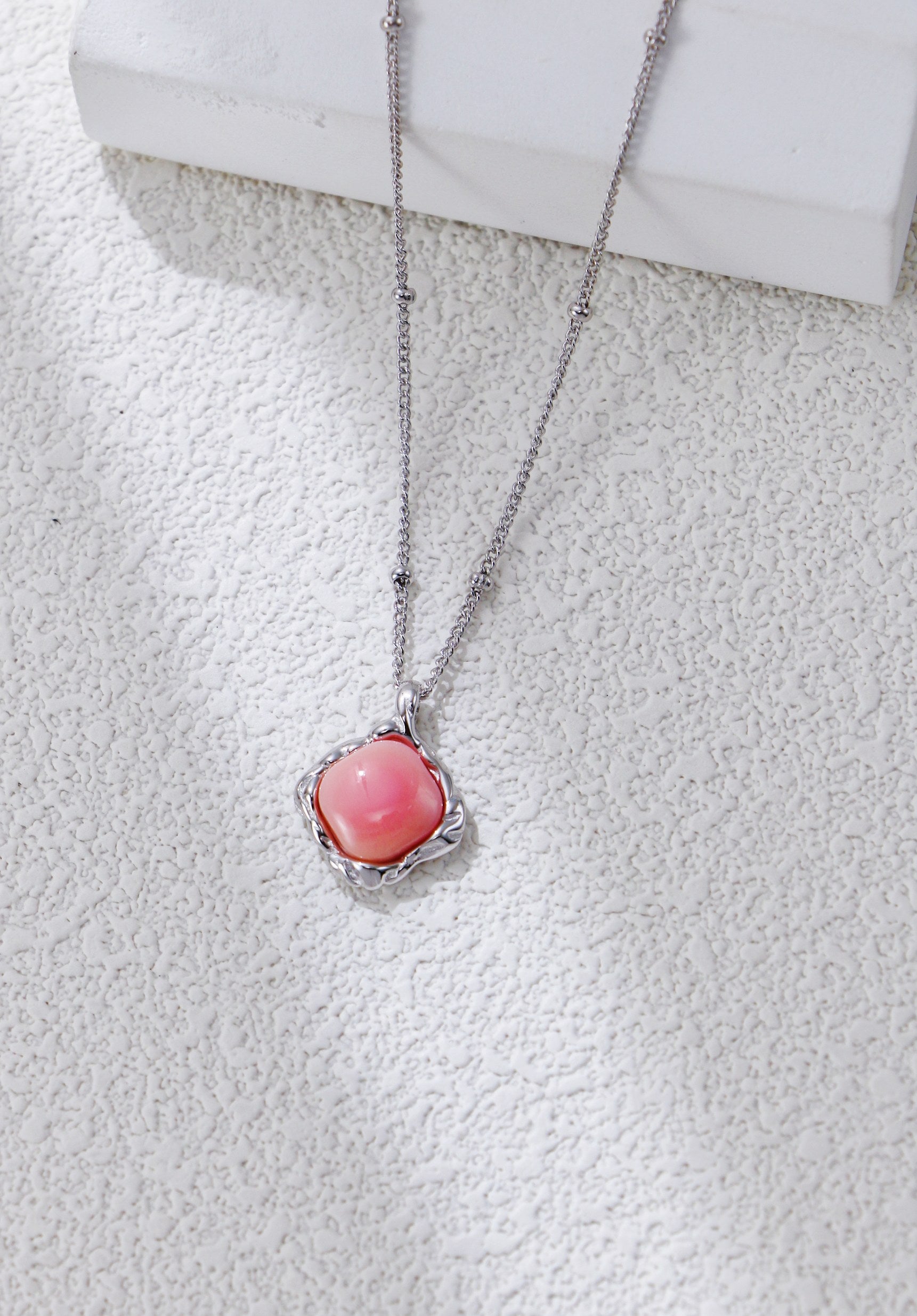 S925 Silver Pink Shell Necklace
