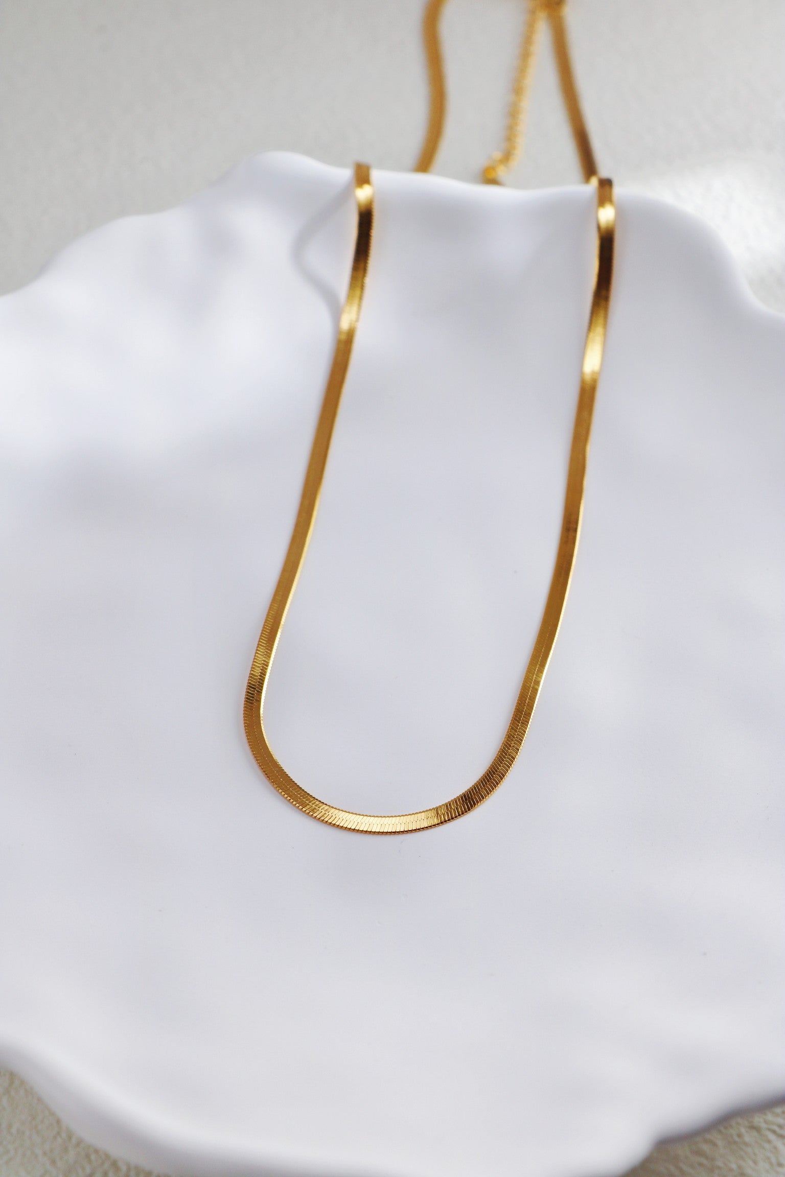 S925 Silver White Gold & Vintage Gold Blade Chain Necklace