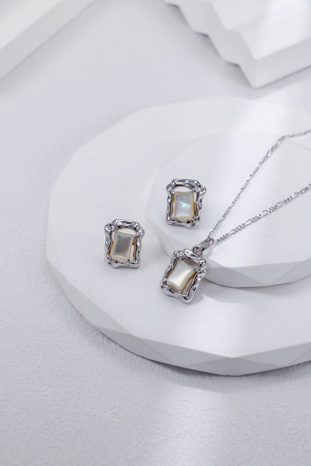 S925 Silver White Mother of Pearl Earrings and Necklace Set