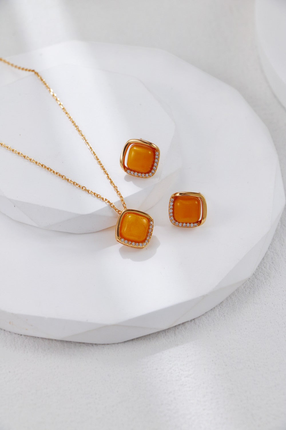 S925 Silver Vintage Gold Beeswax Zircon Necklace