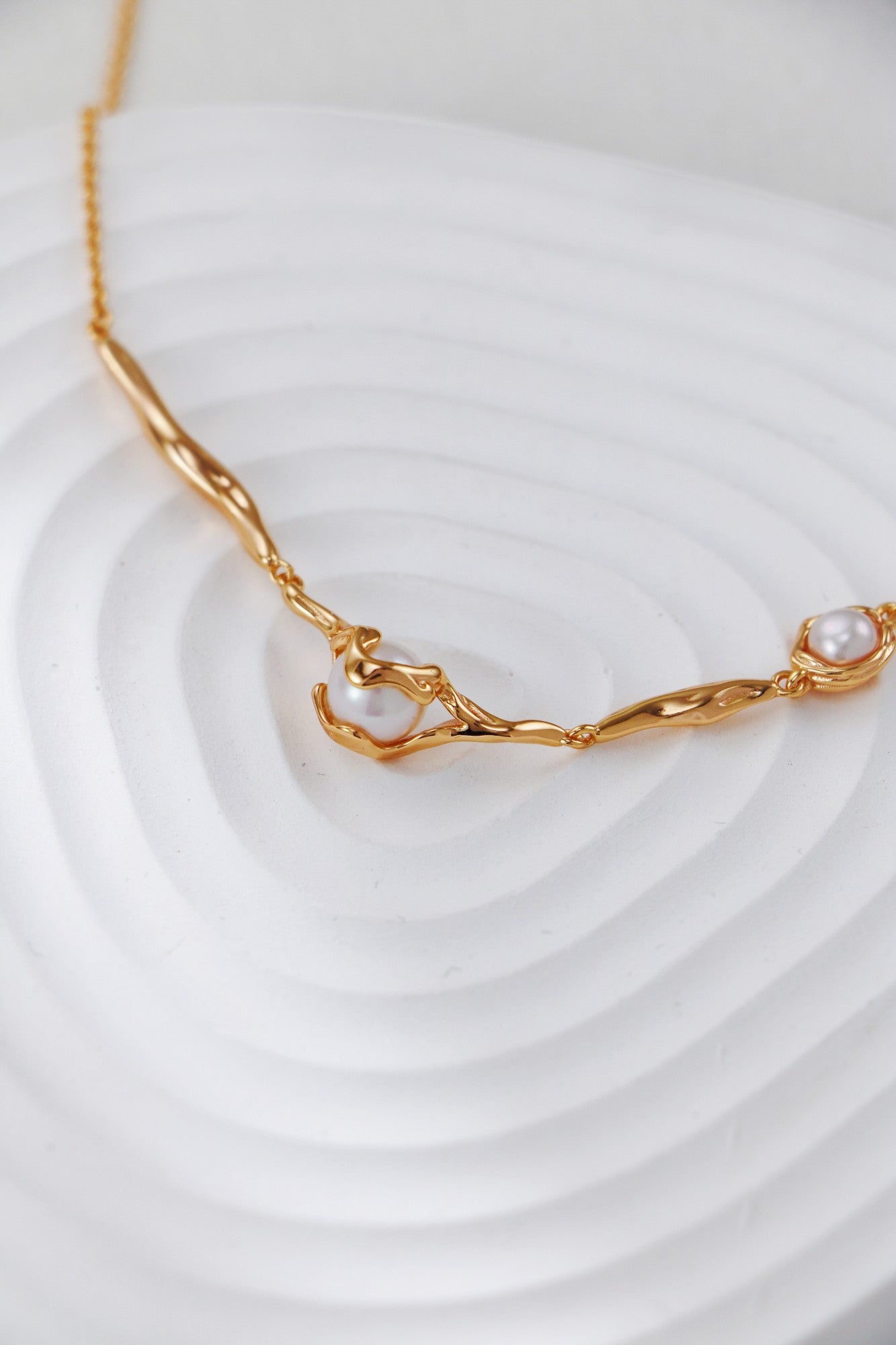Sculptural Sterling Silver & Luminous Pearl Necklace