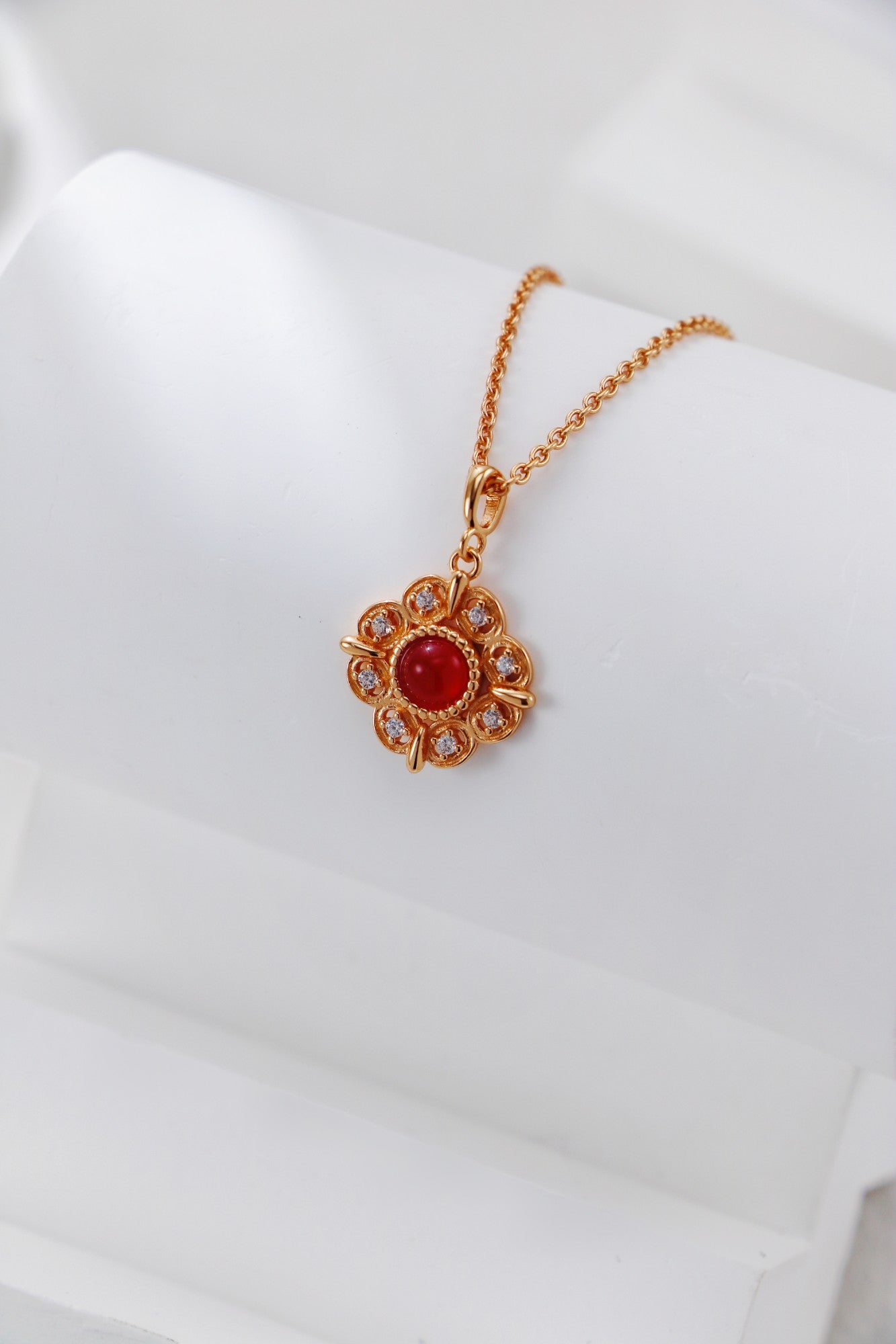 S925 Silver Vintage Floral Red Agate Necklace
