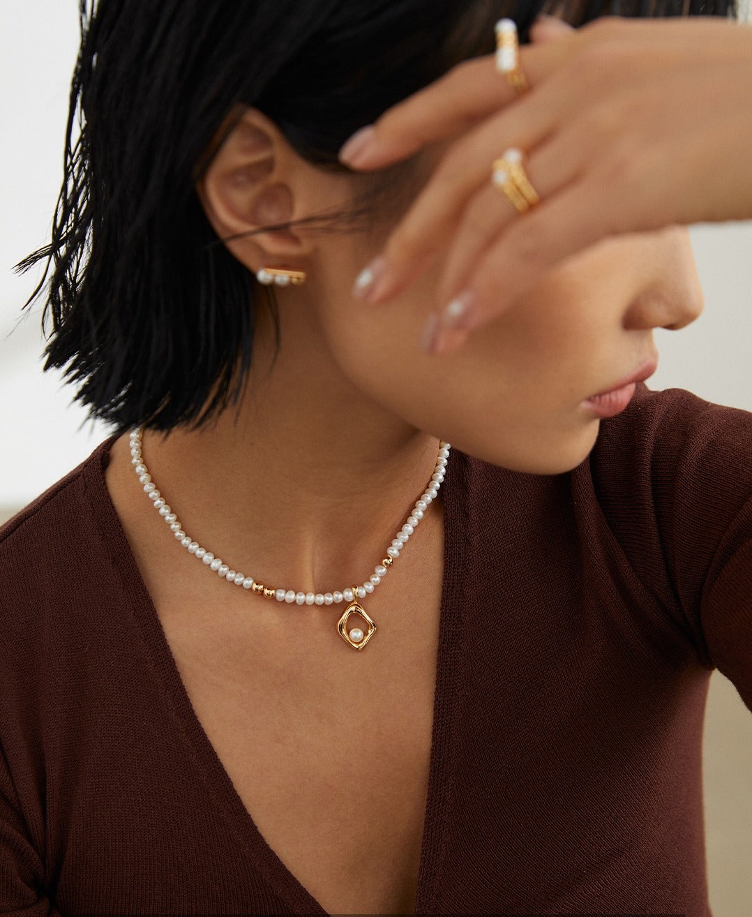 Avant-Garde Sterling Silver Pearl Necklace and Earring Set