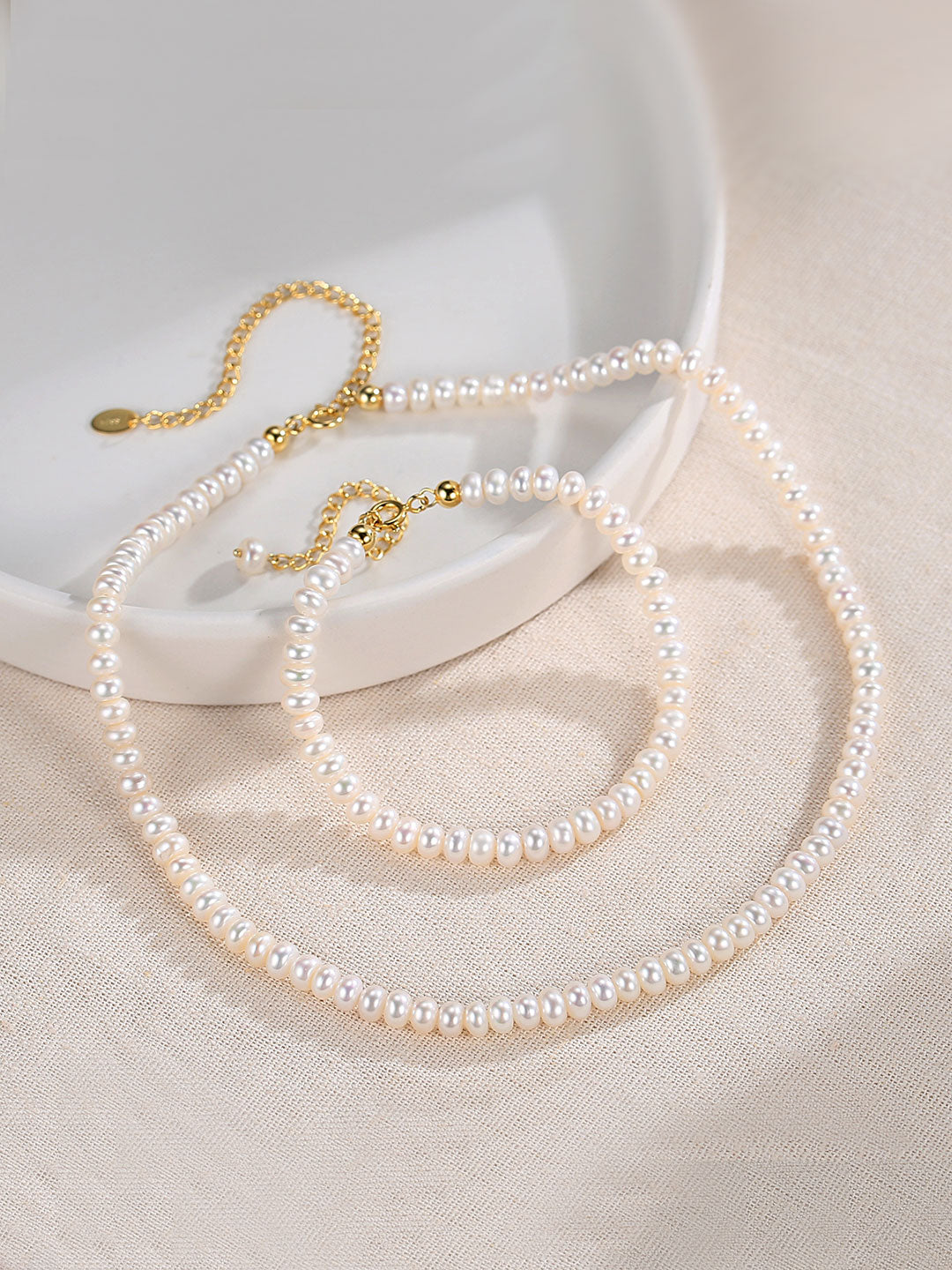 Classic Luminous Pearl Bracelet and Necklace Set