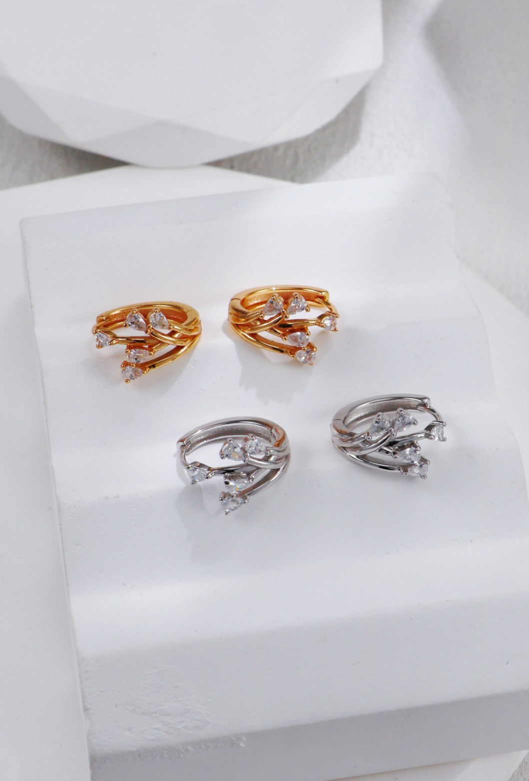 S925 Silver Pear-Shaped Zircon Earrings | Galactic Sparkle