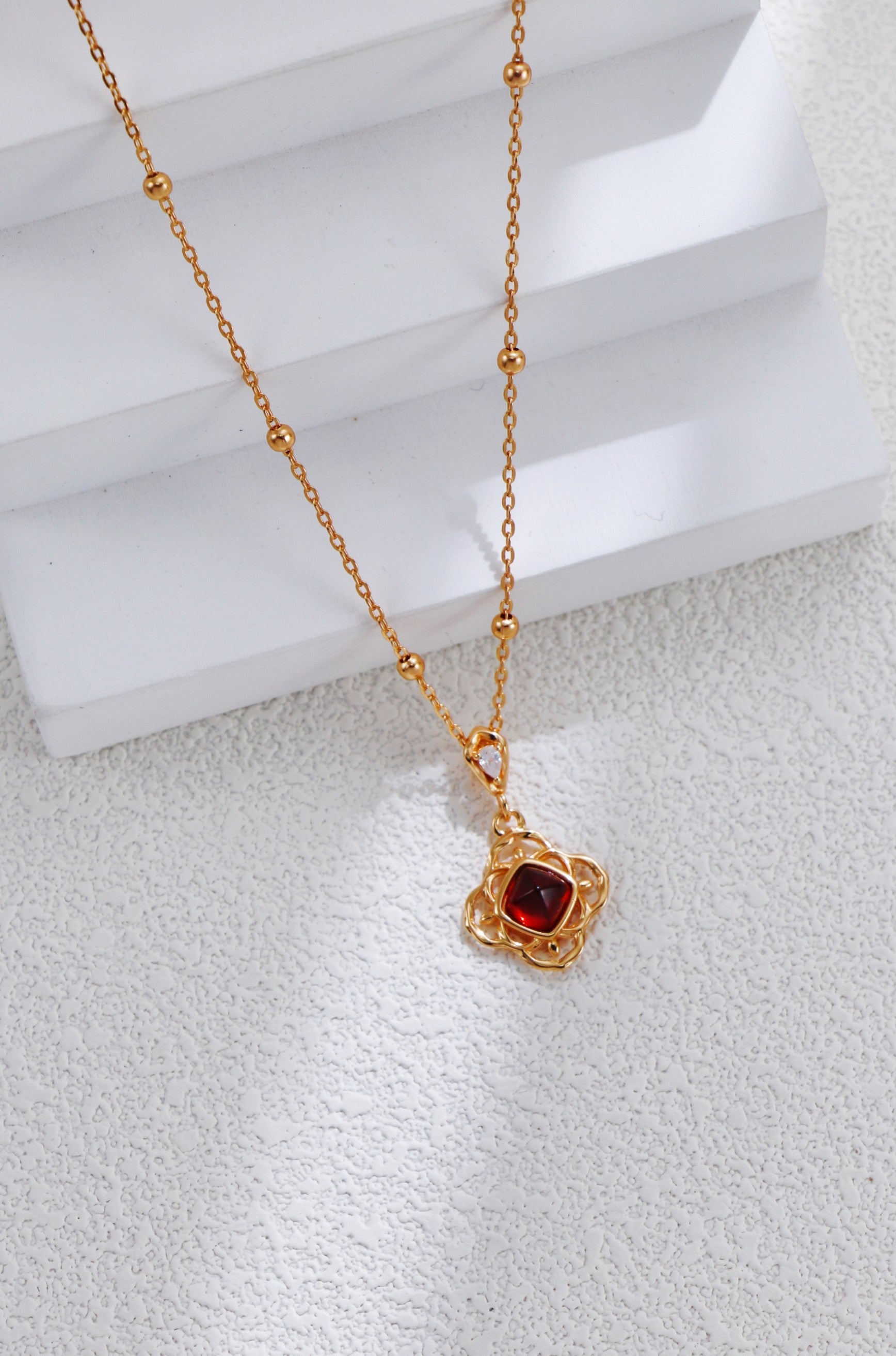 S925 Silver Vintage Gold Garnet Sugar Loaf Necklace