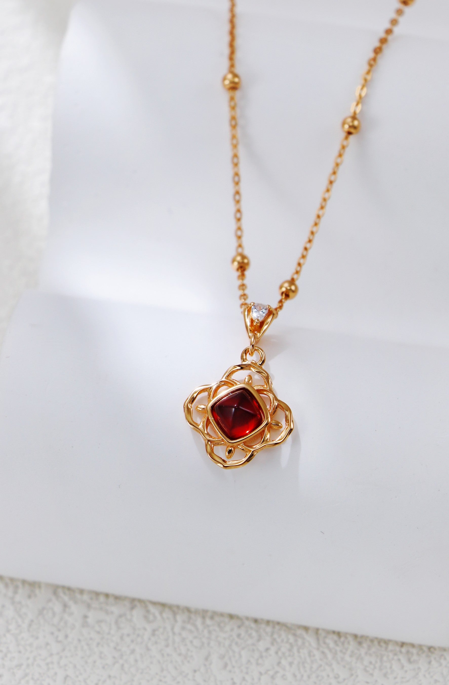 S925 Silver Vintage Gold Garnet Sugar Loaf Necklace