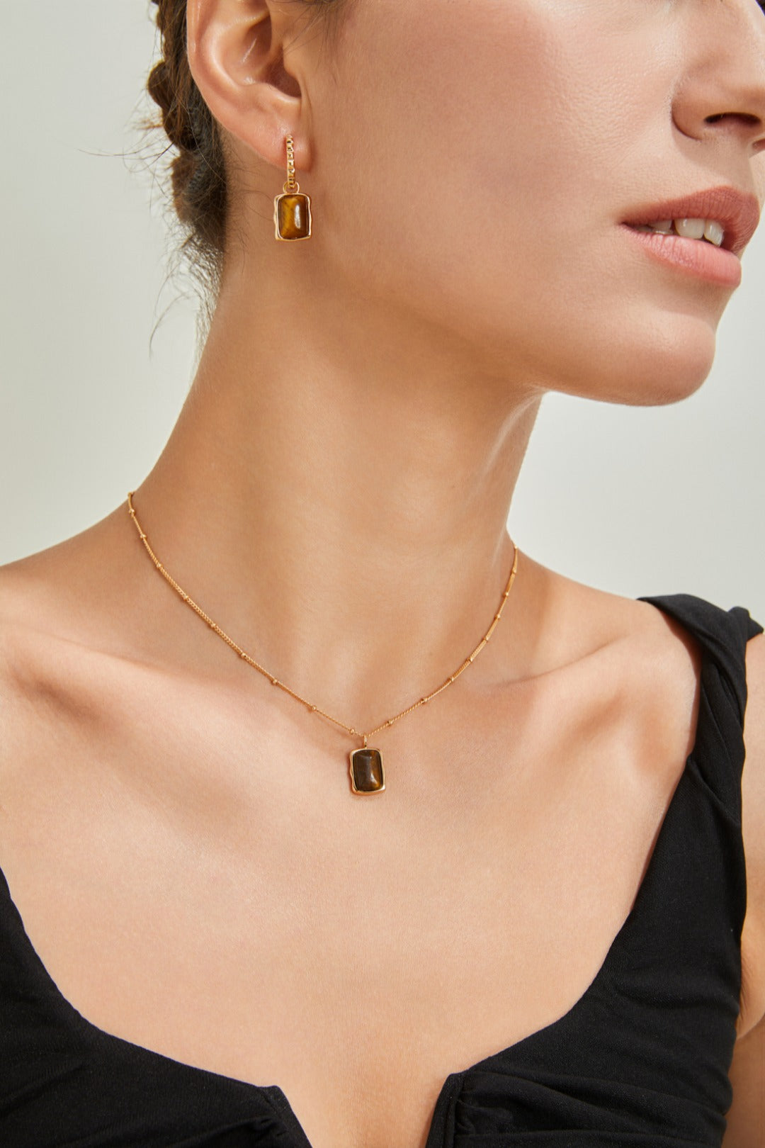 S925 Silver Vintage Gold Tiger’s Eye Earrings & Necklace