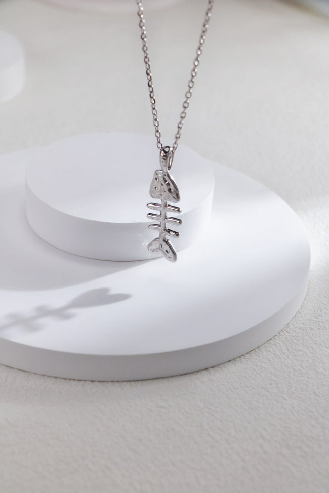 S925 Silver Personalized Fishbone Necklace Hover Image