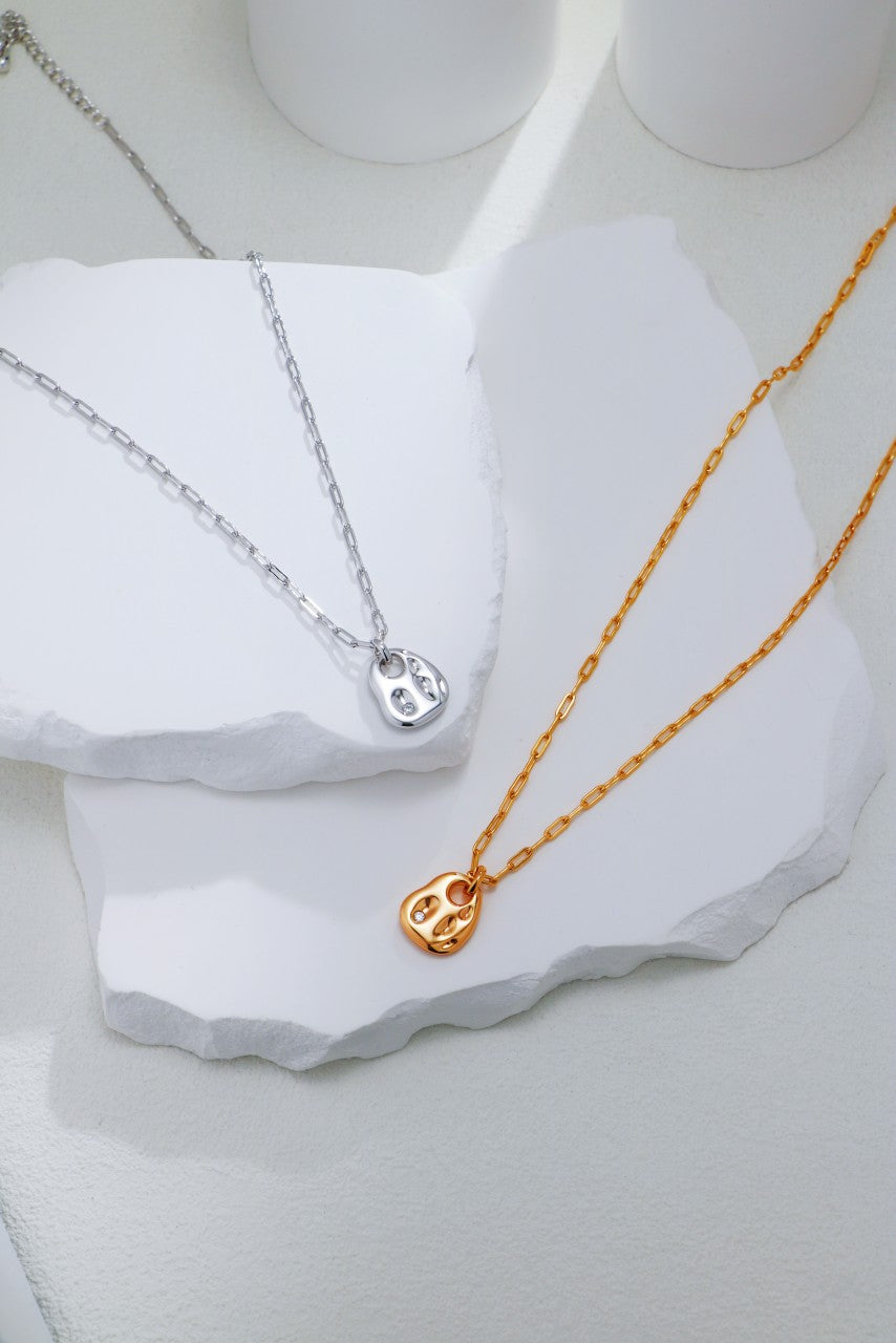 S925 Silver Fashion Hammered Texture Zircon Necklace