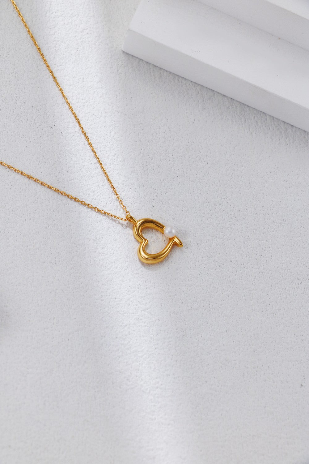 S925 Silver Heart & Pearl Necklace
