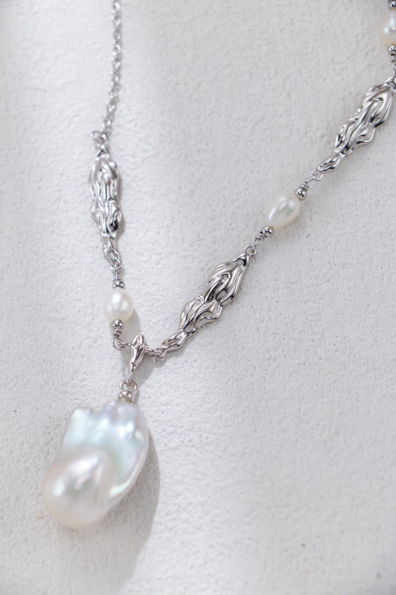 Silver Baroque Pearl Necklace