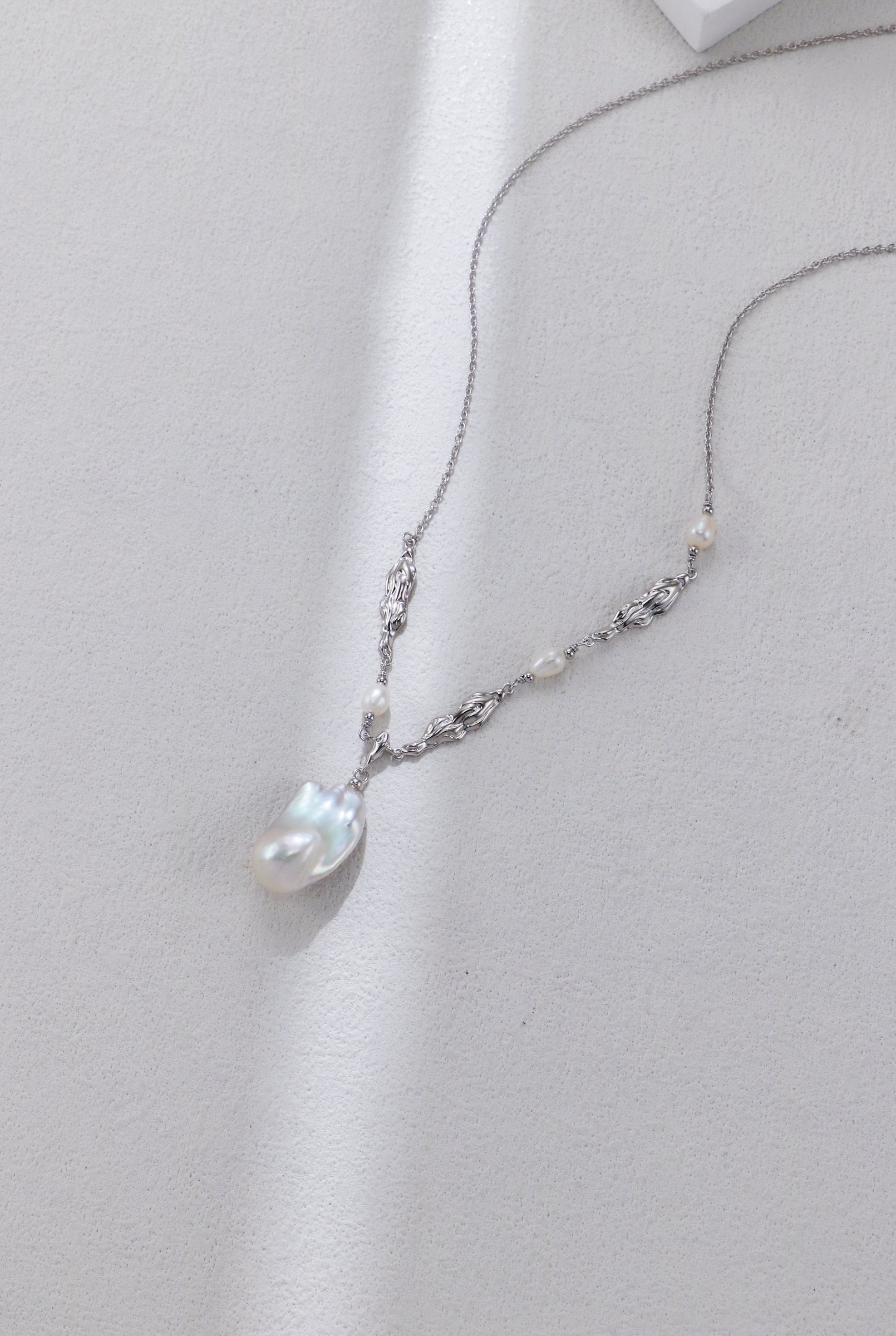Silver Baroque Pearl Necklace