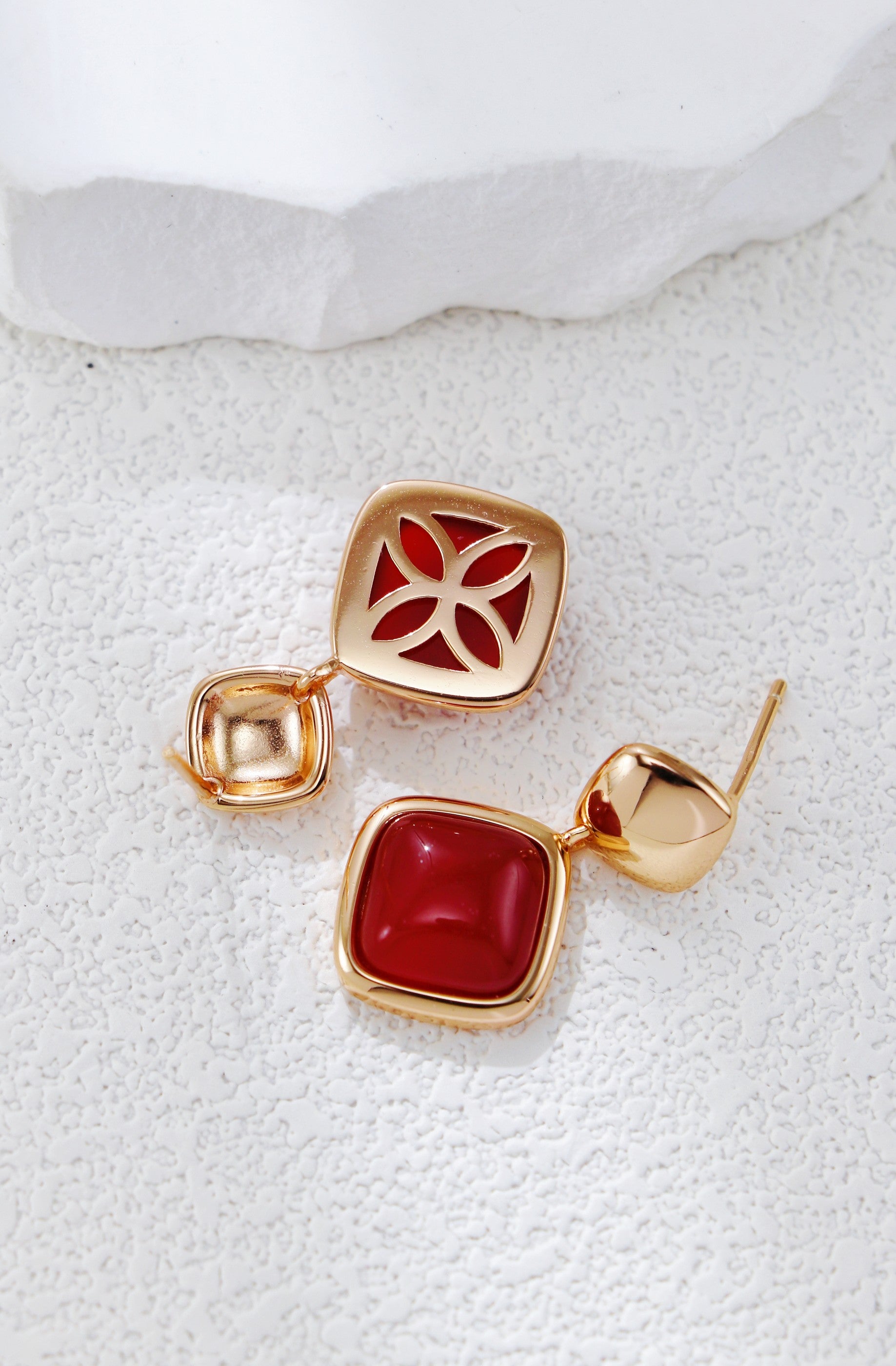 S925 Silver Vintage Gold Red Agate Earrings
