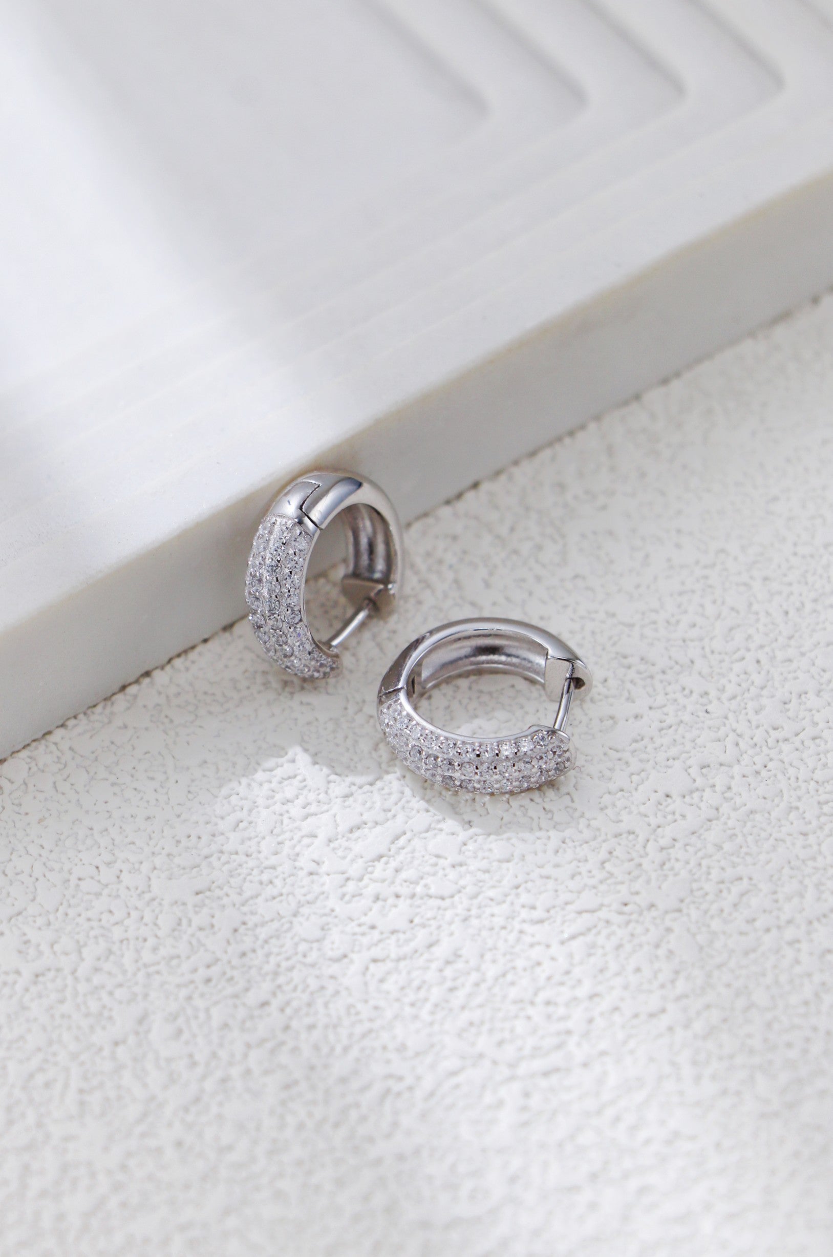 S925 Silver Minimalist Zircon Hoop Earrings