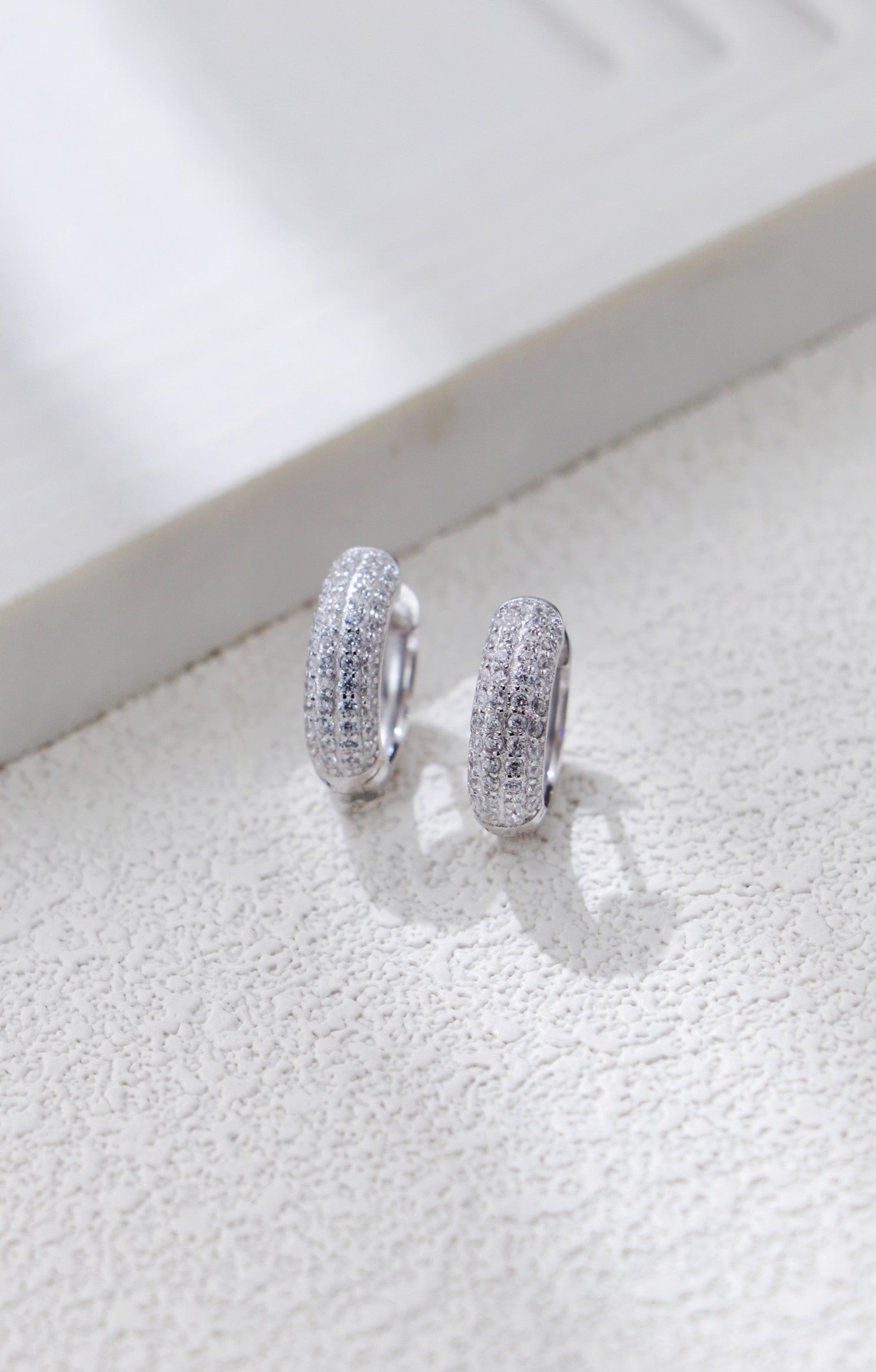 S925 Silver Minimalist Zircon Hoop Earrings