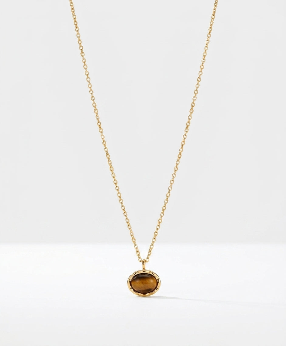 pendant necklace
