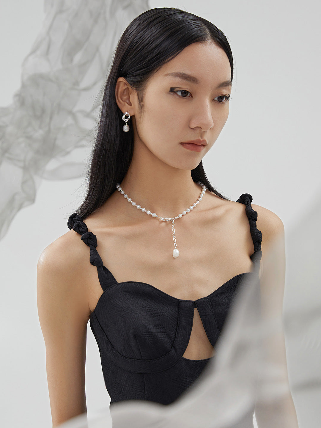 Pearl Restructured Series | Sterling Silver Pearl Necklace