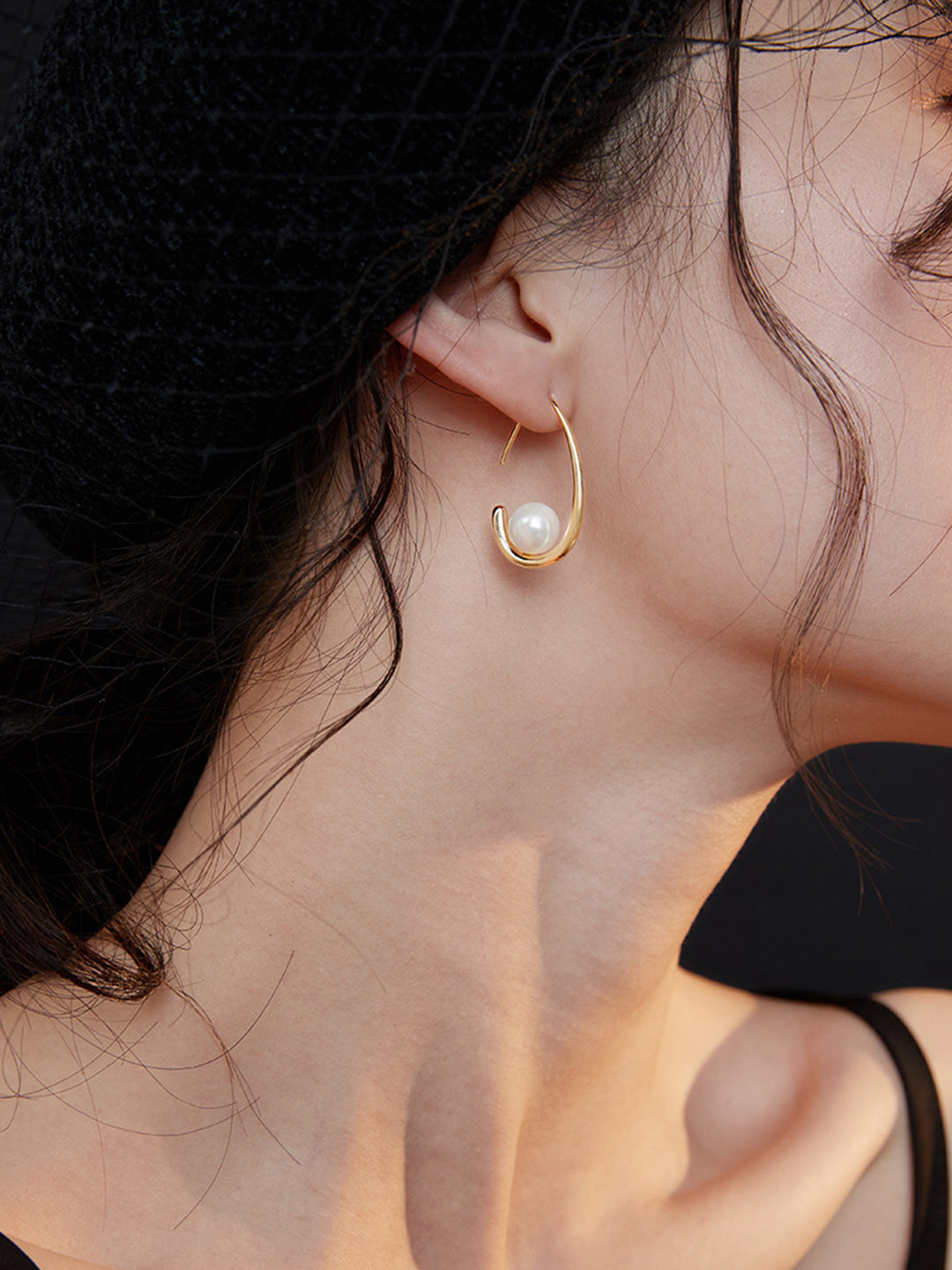 Luminous Shell Pearl Earrings|Minimalist Sterling Silver Jewelry