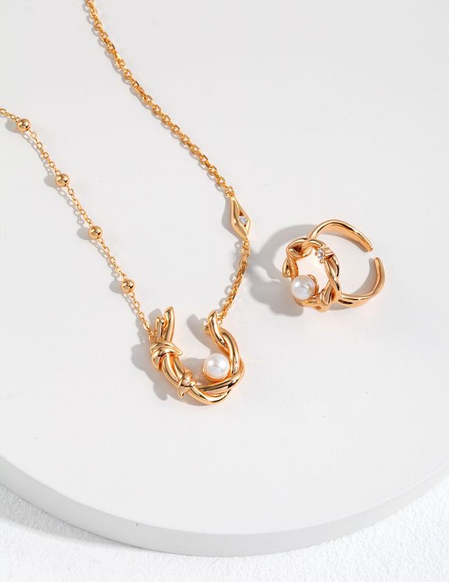 Sterling Silver Willow Pearl Necklace Main Image