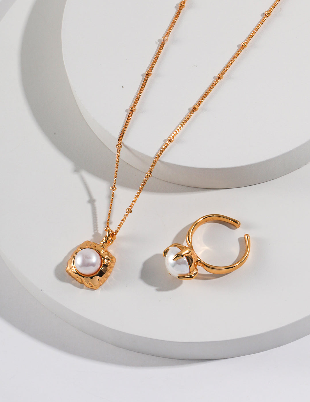 Sterling Silver Pearl Necklace · Hand-Carved Collection