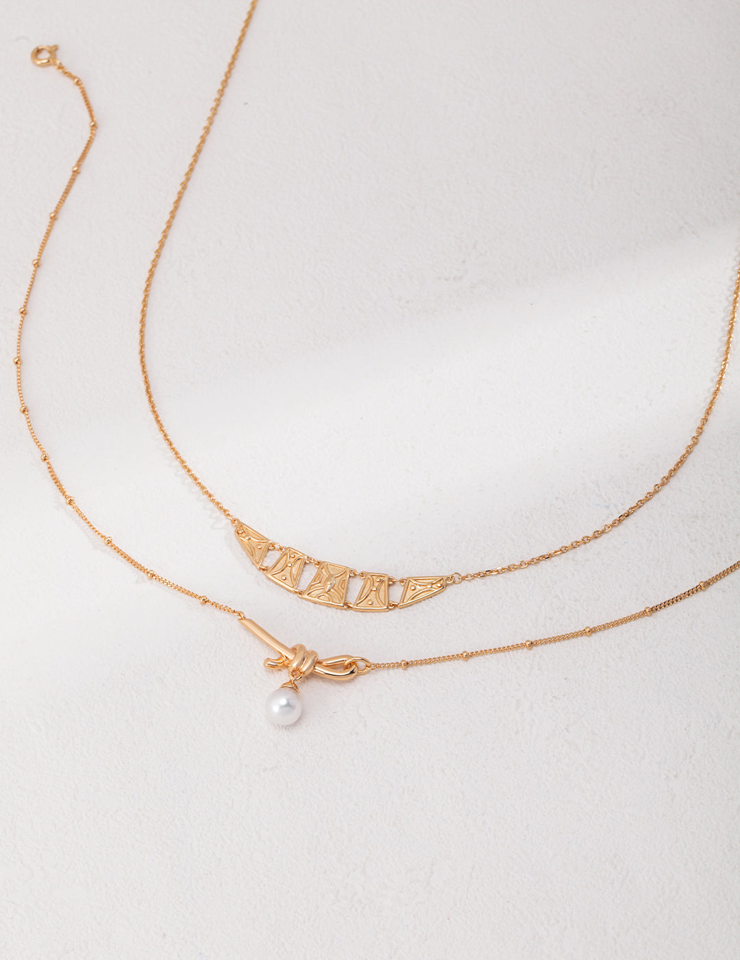Knot Pearl Necklace | Moon & Star Style