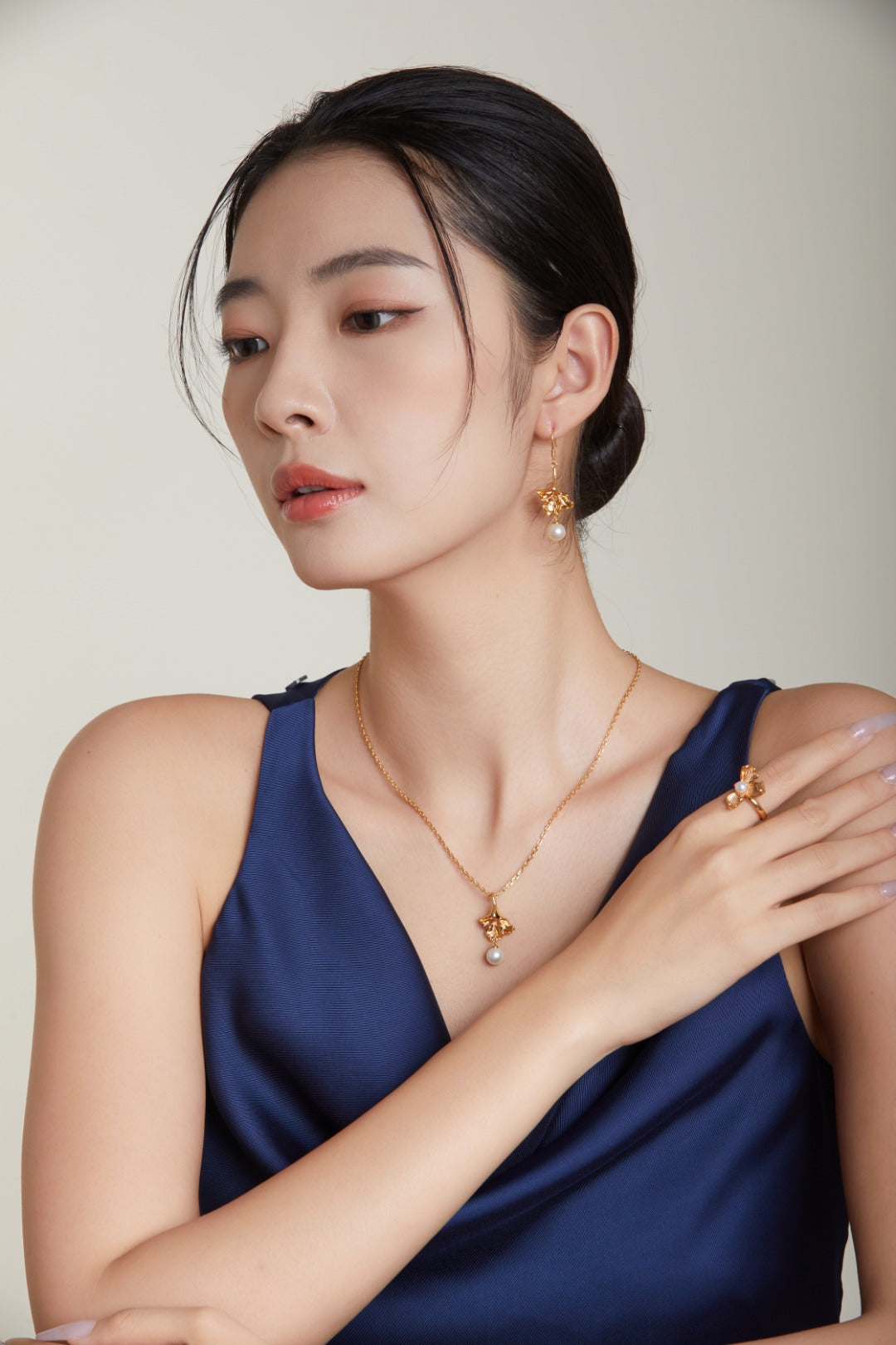 S925 Silver Retro Gold Pearl Necklace and Earrings Set