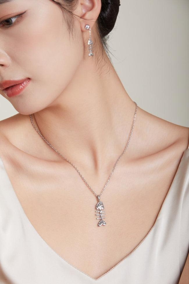 S925 Silver Personalized Fishbone Necklace Main Image
