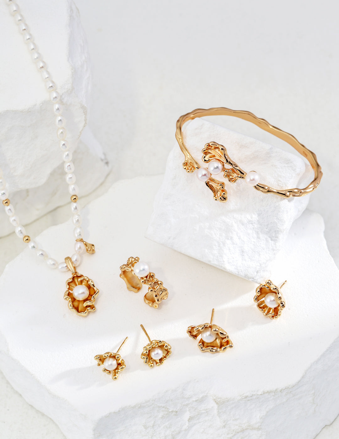 The Oceanic Romance Collection | Sterling Silver Wave Natural Pearl Jewelry Set