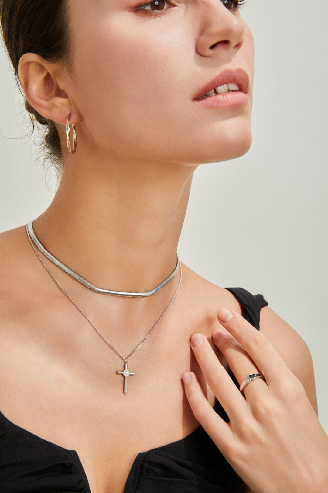 S925 Silver Fashion Cross Zircon Necklace