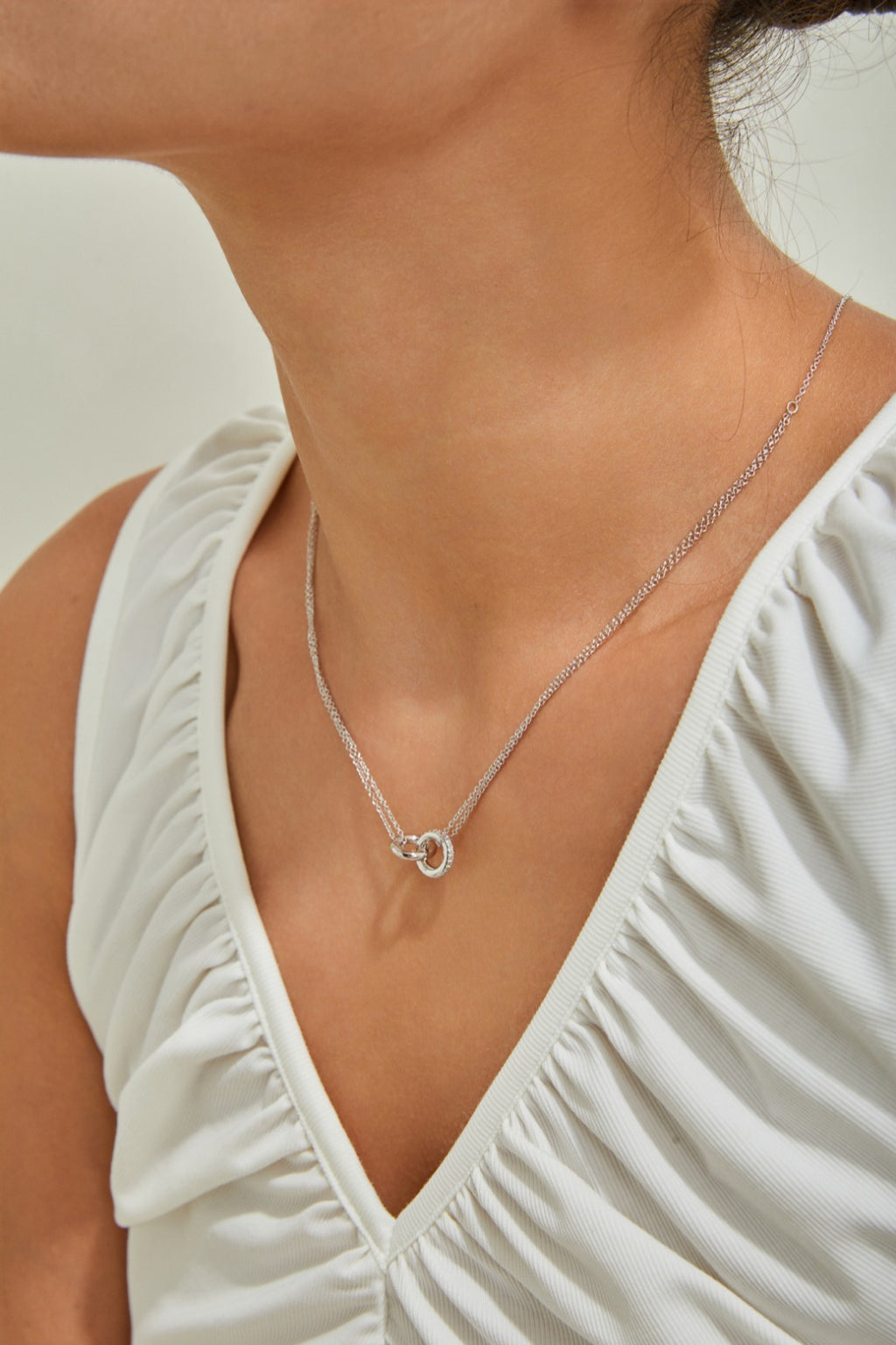 S925 Silver Interlocking Double Ring Zircon Necklace