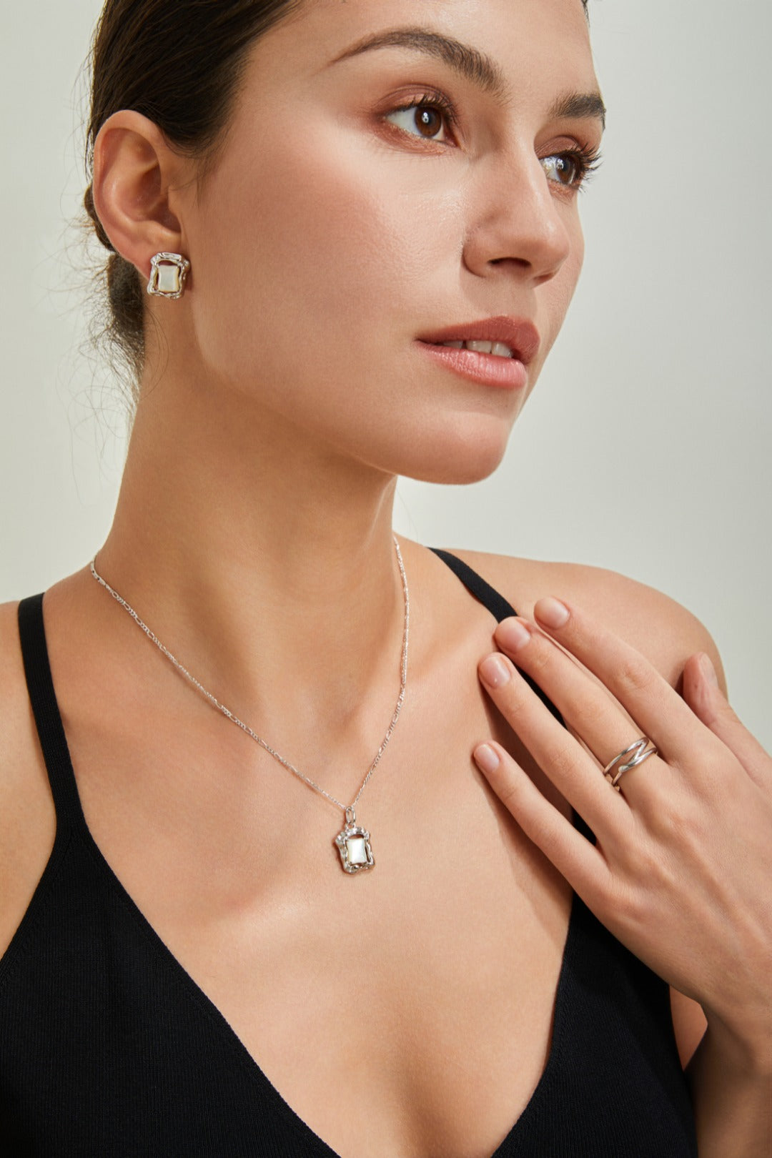 S925 Silver White Mother of Pearl Earrings and Necklace Set