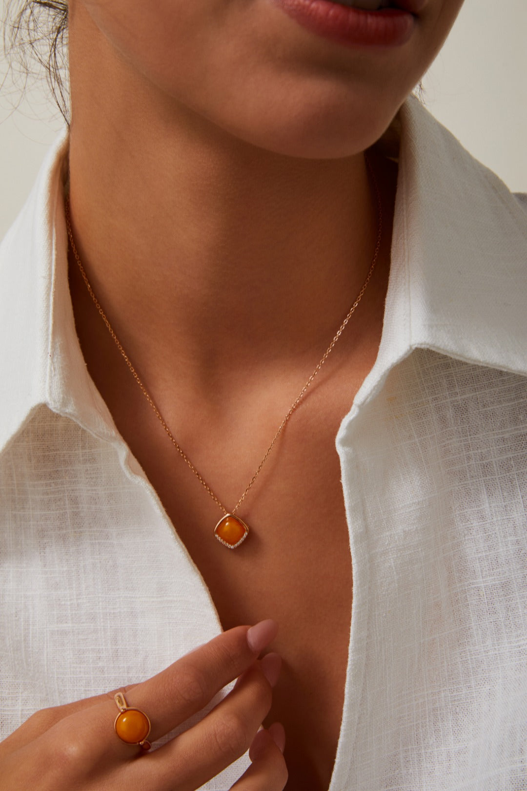 S925 Silver Vintage Gold Beeswax Zircon Necklace